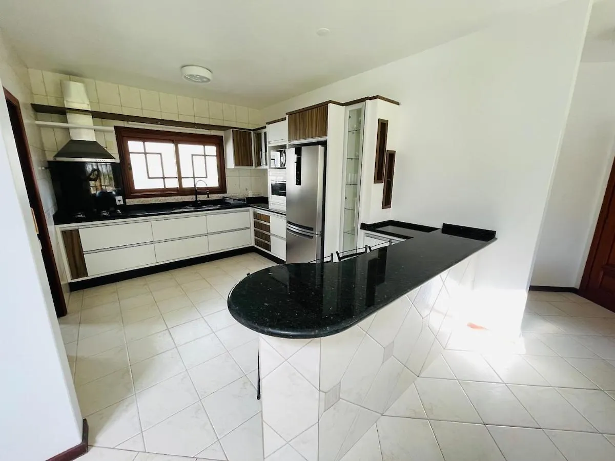 Prázdninový dům Vila Casa Oasis | Jurere | 400M Do Mar | 6 Qtos Com A/C Florianópolis