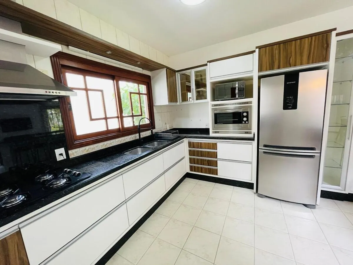 הוילה Florianópolis Casa Oasis | Jurere | 400M Do Mar | 6 Qtos Com A/C בית נופש